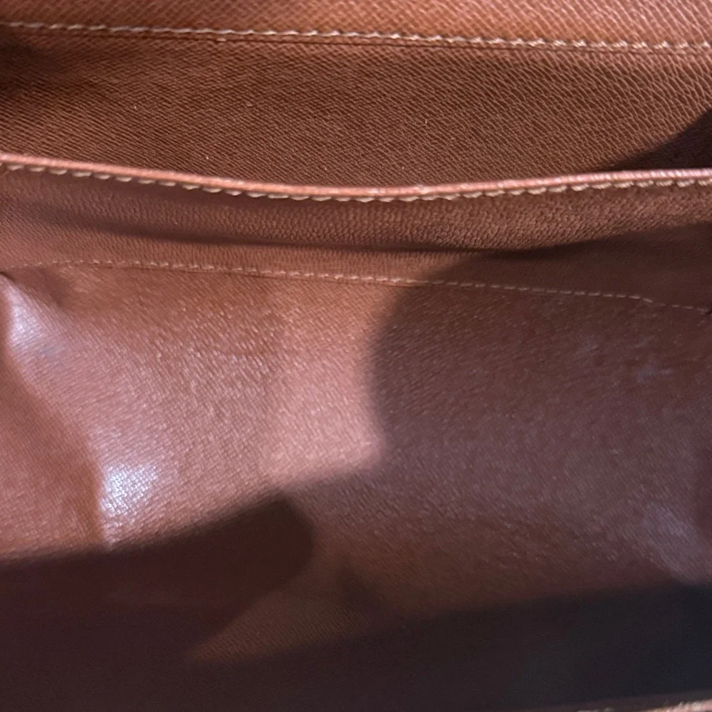 Authentic Louis Vuitton Monogram Marne Louis Vuitton handbag (Model No. M51369)
